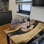 Dvosjed Διαμέρισμα