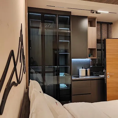 Apartment Dvosjed *