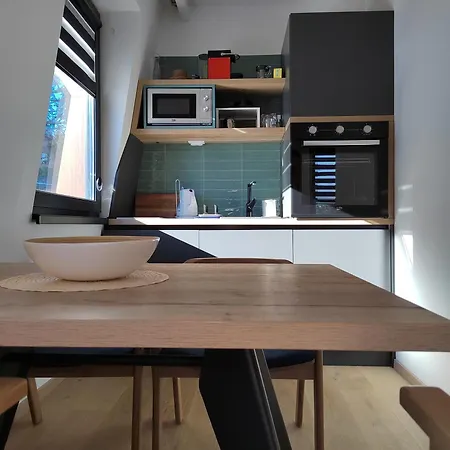 Apartament Dvosjed