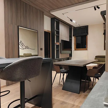 Dvosjed Apartment *