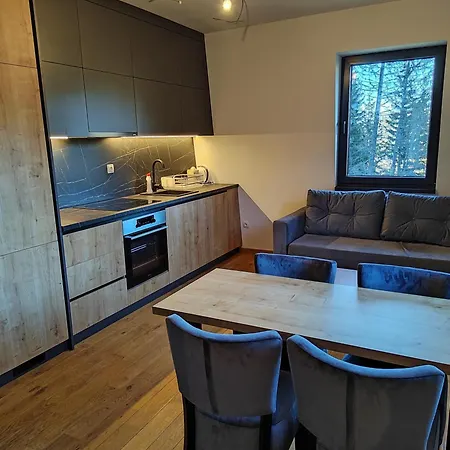 Dvosjed Apartament