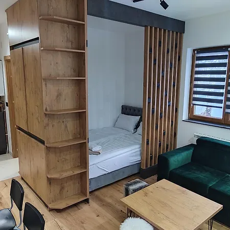 Dvosjed Apartment