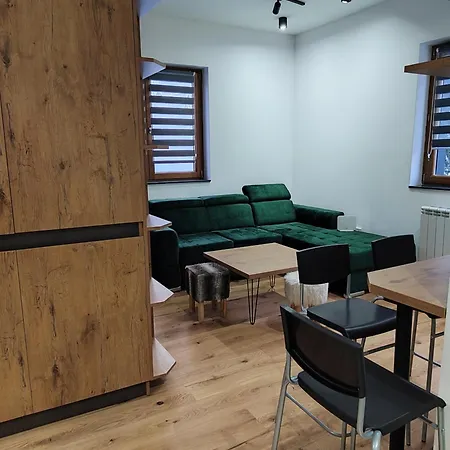 Dvosjed * ヤホリナ