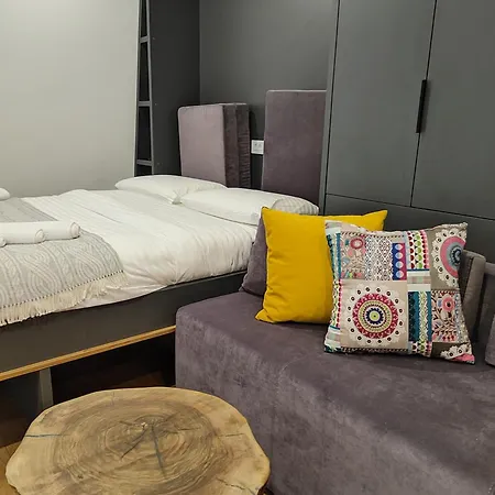 Apartament Dvosjed *